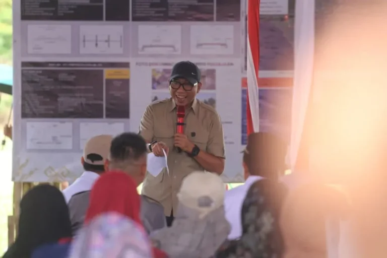 Gubernur Lampung Targetkan 5 Ruas Jalan Lambar Tuntas 2026