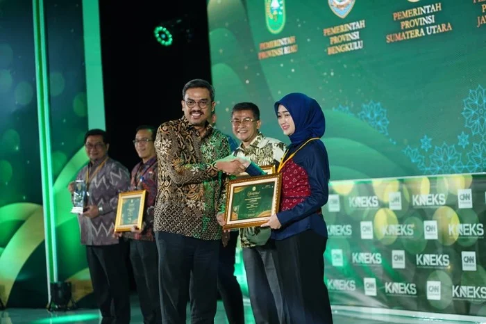 Pemprov Lampung Borong Tiga Penghargaan Adinata Syariah 2026